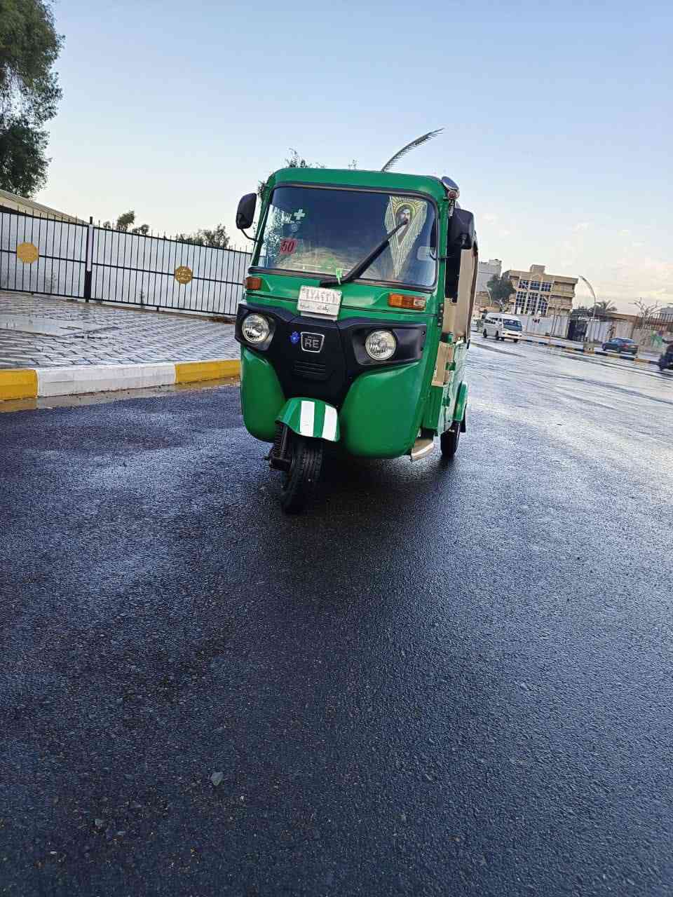 السلام عليكم تكتك ٢٢ كفاله  رقم بغداد  وسنويه تحويل ثاني يوم بسمي تكتك كامله خير من الله ربع *********** مكاني بعقوبه
