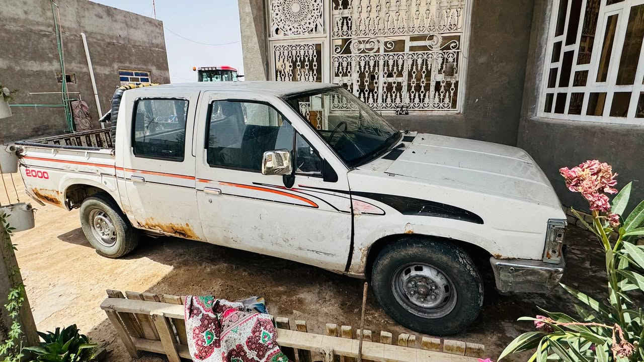 بيك اب نيسان موديل 87  
رقم مثنى تريد وكاله تريد تحويل 
محرك بحاله جيدة كير شويه يحتاج ترتيب 
الكشر شوف لعين
دوخل نضيفه 
اراوس بسيارة انضف وانطي فرق
مكاني بصرة قرنة السعر 23 وبيها مجال قليل 
***********
