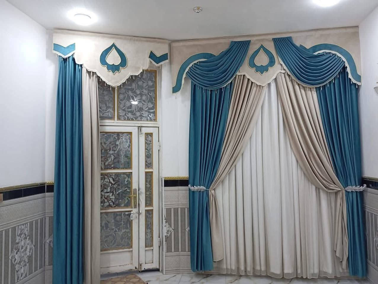 السلام عليكم متوفر بيت كامل من كل النواحي بناء طابوق
بناء حديث 2023 مساحة البيت 700 طابو زراعي سند 25
متوفر ماء وكهرباء ومدارس قريبه  ابتدائيه متوسطه إعدادية مركز صحي العنوان خلف جامعة بابل يبعد عن طريق حله نجف تلاثه كيلو منطقة إبراهيم الخليل ع
للاستفسار اتصل 🗣📲📞***********

