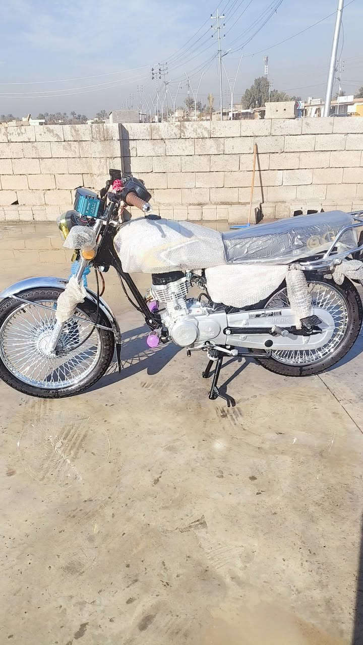 تـايكر 4 كـير مـوديل 25 بعدة وضع شركه 

مـستخدم 3 اشهر لون نادر بنفسجي 

باقي التفاصيل راسلني خاص متواجد


**إذا كنت صاحب هذا الإعلان وتريد حذفه لأي سبب، رجاءا أرسل رسالة إلى الدعم الفني**