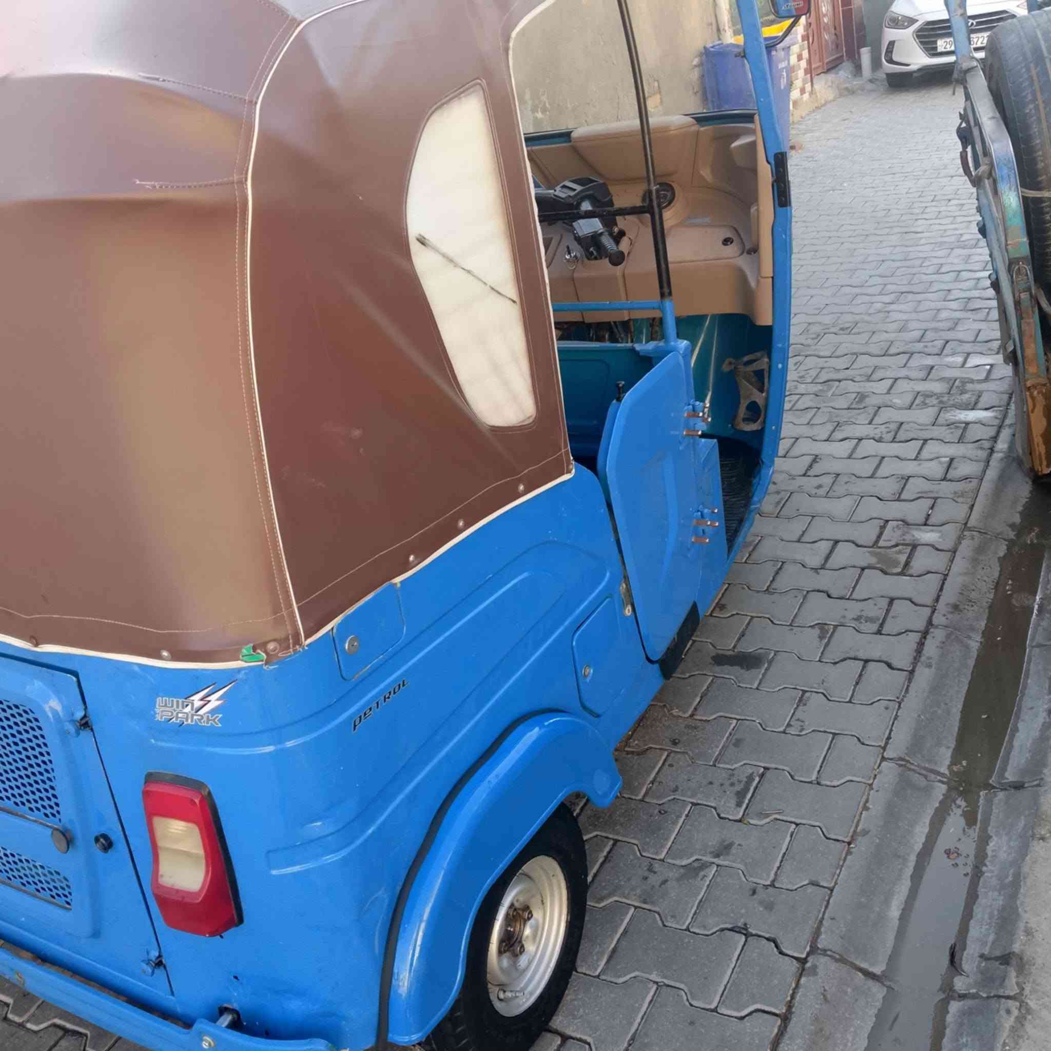 ٢١ رقم واسط مكان كوت حي الجهاد دراجه حلوه ما عوزه ربع السعر ٧٧٥٠ بيه مجال حك الجيه    ***********
