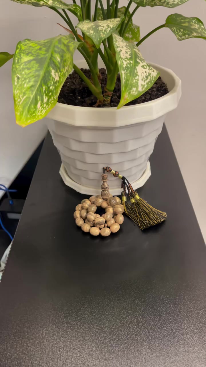 مسباح بكلايت
خام  ناصر فيدان
چراخة جهاد الفلسطيني
37حبة
الوزن75غرام
للحجز تواصل خاص او واتساب***********
يوجد توصيل جميع محافظات العراق #عراقين  #العراق #سبحة #مسباحي #مسباح
