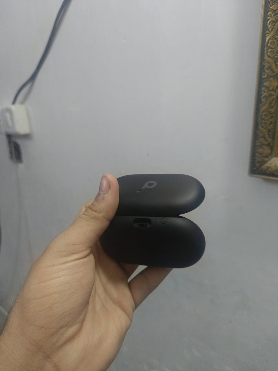 للبيع
سماعة anker soundcore aerofit
Open-Ear  TWS
ضمان عين الفهد الوكيل الحصري و الوصل مرفق وياها
سماعة غنية عن التعريف مناسبة جداً للجم وللرياضات 
استعمال جداً قليل اقل ال5 مرات رابطها وسامع بيها
نضيفة 99%
السعر 60 ألف 
توصيل مجاني بغداد الشعب /حي اور/ البنوك/ جميلة /ام الكبر / حي الكوفة 
  التواصل واتساب ***********
