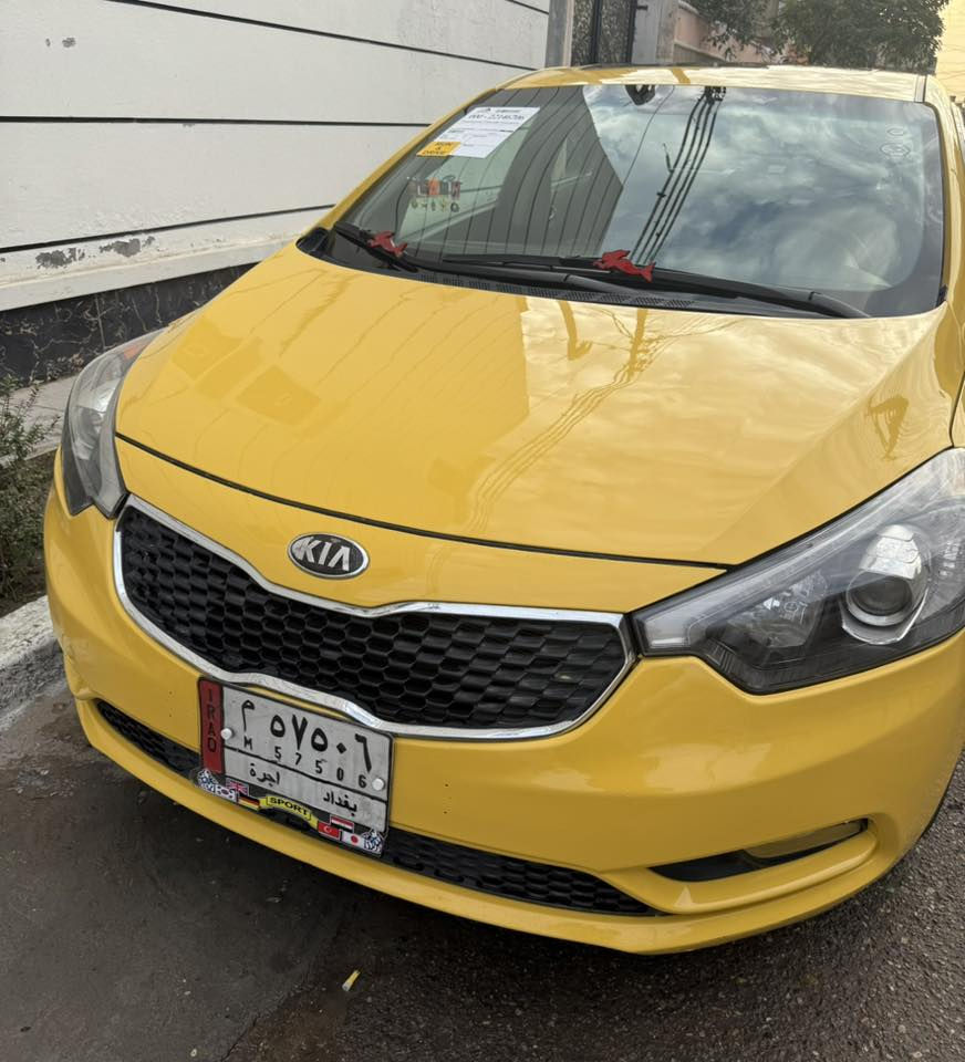 فورتي 2015 امريكي حادث جاملغ امامي فقط فول مواصفات بصمة تشغيل بصمة ابواب فتحه سقف شاشه كامرا تحكمات ستيرن لايت زينون  كراسي كهرباء ماشيه 94 محرك 1800 تخم تاير جديد صدر امامي خلفي كله جديد تبريد ثلج سياره جهازه مابيهه نقص رقم بغداد سنويه لل 28 العنوان بغداد الرصافه السعر 100 ورقه يعني شده *********** صور الحادث والسونار مرفقه بالمنشور سياره ليبل واحد
