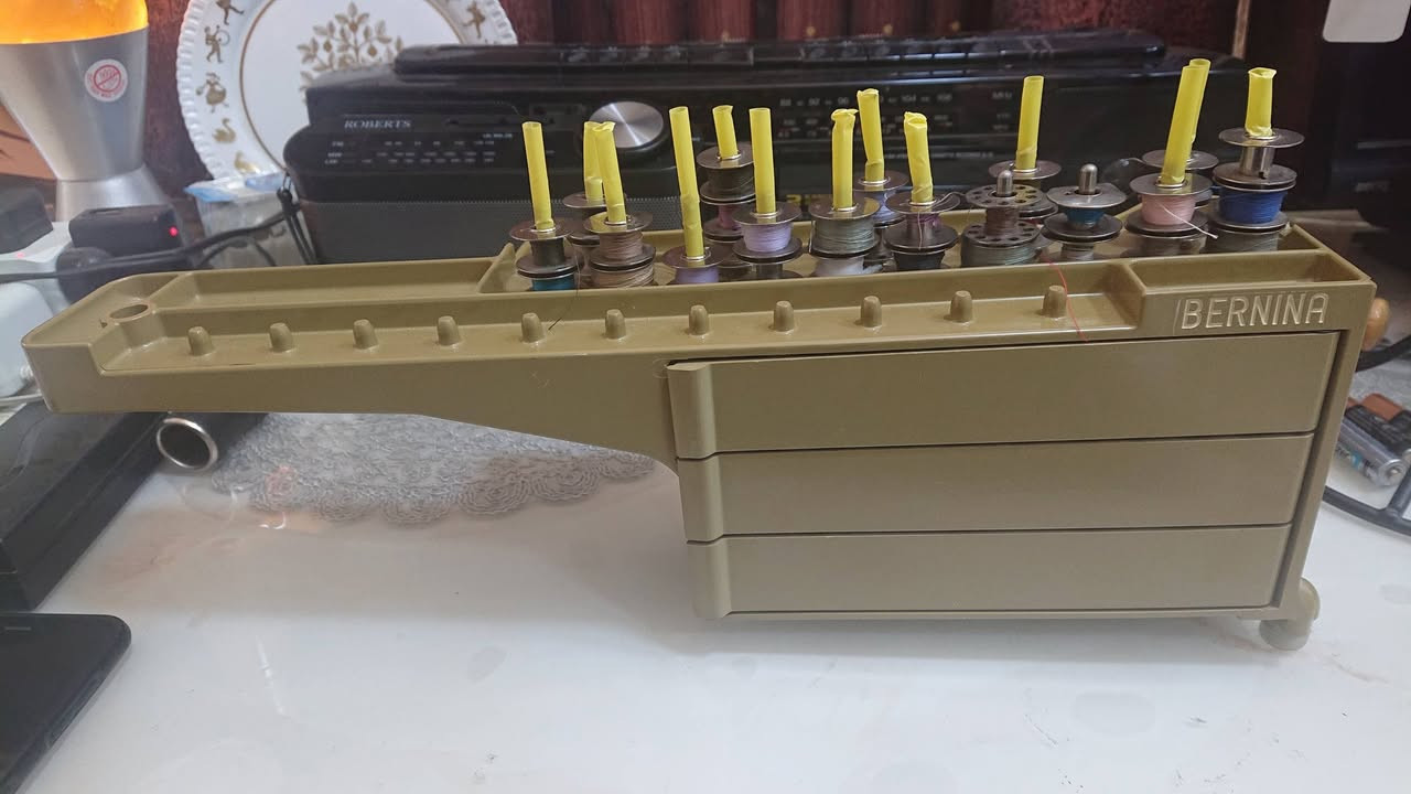 السعر 35 يوجد توصيل
قطعة مال بالة اصلي بريطاني بيها أكثر من 40 مكوك


**إذا كنت صاحب هذا الإعلان وتريد حذفه لأي سبب، رجاءا أرسل رسالة إلى الدعم الفني**