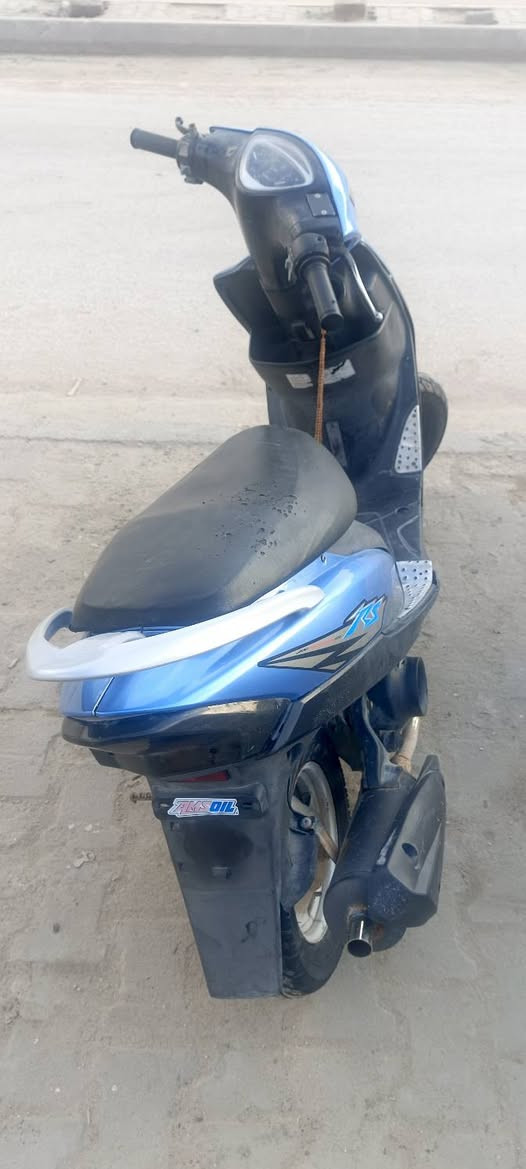 ماكس عدله ياباني بلادي نضافه فول كله شغاله سعر 550
***********
