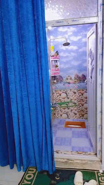 بيت للبيع في حي البتول شارع أسواق النخيل الزراعي يم الساحة مقابيل الطابو ثالث فرع(125) متر /سعرة ٦٥ وبي مجال وي البيت ماطور مي + تانكيات اثنين +كيزر +غرفة نوم +كاونتر HDF / للاتصال ***********
