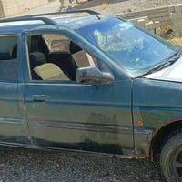 فورد استيشن. شغاله. وتمشي فحص ديالى.  سعرها مليون. 400الف. مستعجل  مكا...