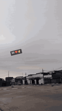 للبيع تيربو تعمير جديد محرك مامفتوح تعمير جديد 25 اي عيب مابي شلعه معدل فول تاير ل تاير بشرط سعره ع خاص مجال مو شراي لدوخني ***********
