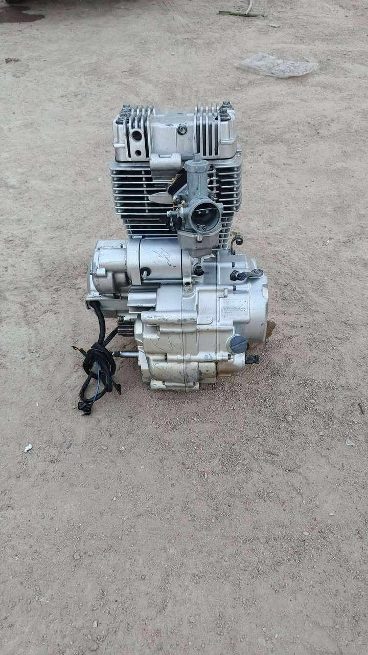 محرك حجم 200 شغال  للبيع ***********
