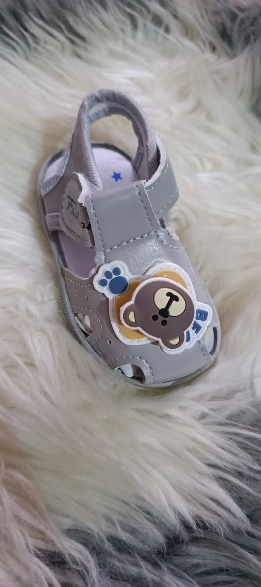 بيبي خفيف بسعر 5 فقط


**إذا كنت صاحب هذا الإعلان وتريد حذفه لأي سبب، رجاءا أرسل رسالة إلى الدعم الفني**