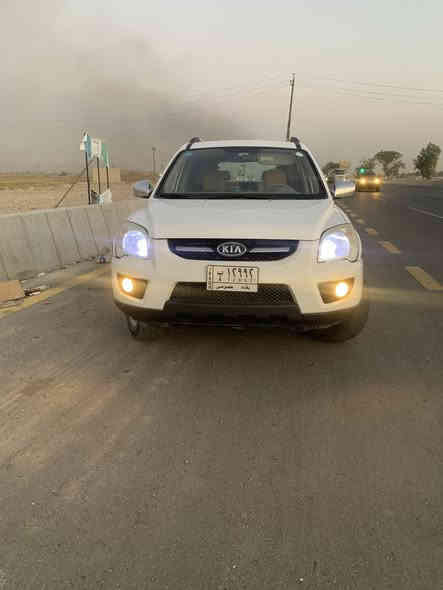 السلام عليكم سبورتج ٢٠٠٩ خليجيه رقم بغداد حجم المكينة 200 كفاله عامه من  صبغ وتبديل و مكينه وكير وتبريد وحداديه تخم تاير كله جديد السياره متصرف عليها الف متعوب عليها سنويه٢٠٢٦ هزه جديده سعرها ١٢٨ وبيها مجال *********** مكانها بغداد التاجيات اخوان السيارة بسمي
