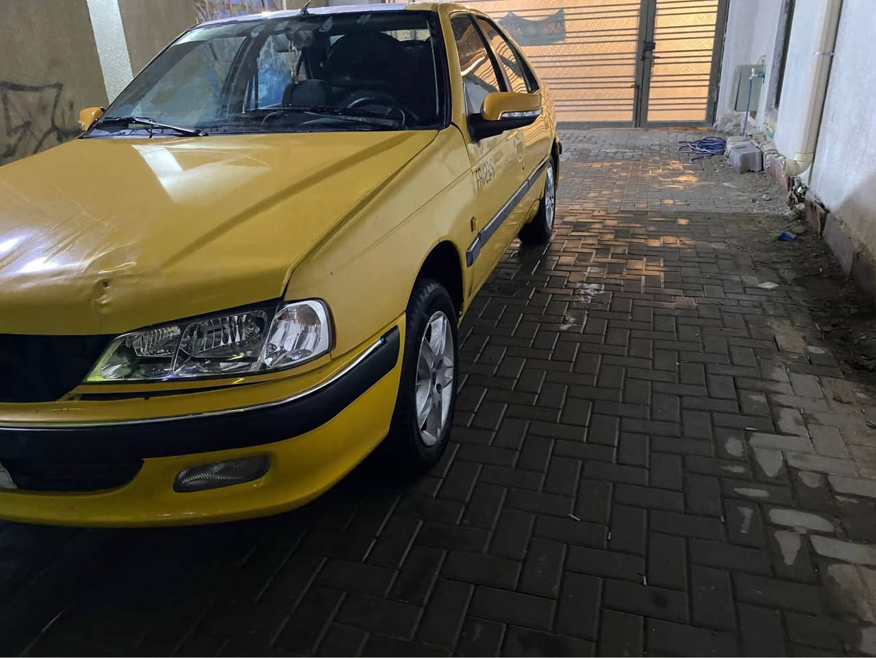 سلام عليكم بيجو بارص مديل 15 سياره رقم بصره مكينه كير تبريد تتفئه مكفول البدي شوف العين كوم حديد راعيه بلبصره موجود سعر 27 ورقه تصال ع رقم تليفون *********** مكان سياره بلبصره المطيحه البصرة, العراق
