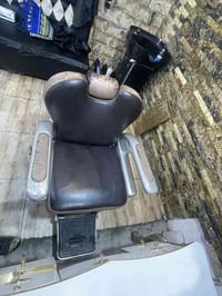 للبيع اغراض مستعمله حلاقه 07739751500