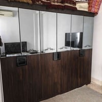 400 للتواصل 07810181579