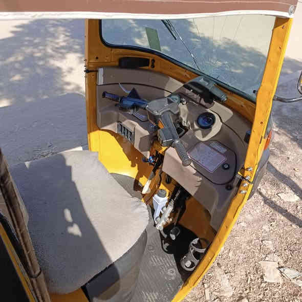 سلام عليكم تكتك  رقم وسنوية 2020 شهر الخامس يوم أربعة تكتك خير من الله بيهة ضربة بل صفحة ومعمرة  والدروس معمرة ومجفتة جديد سعر 6500 وبيهة مجال للشراي رقم ***********
