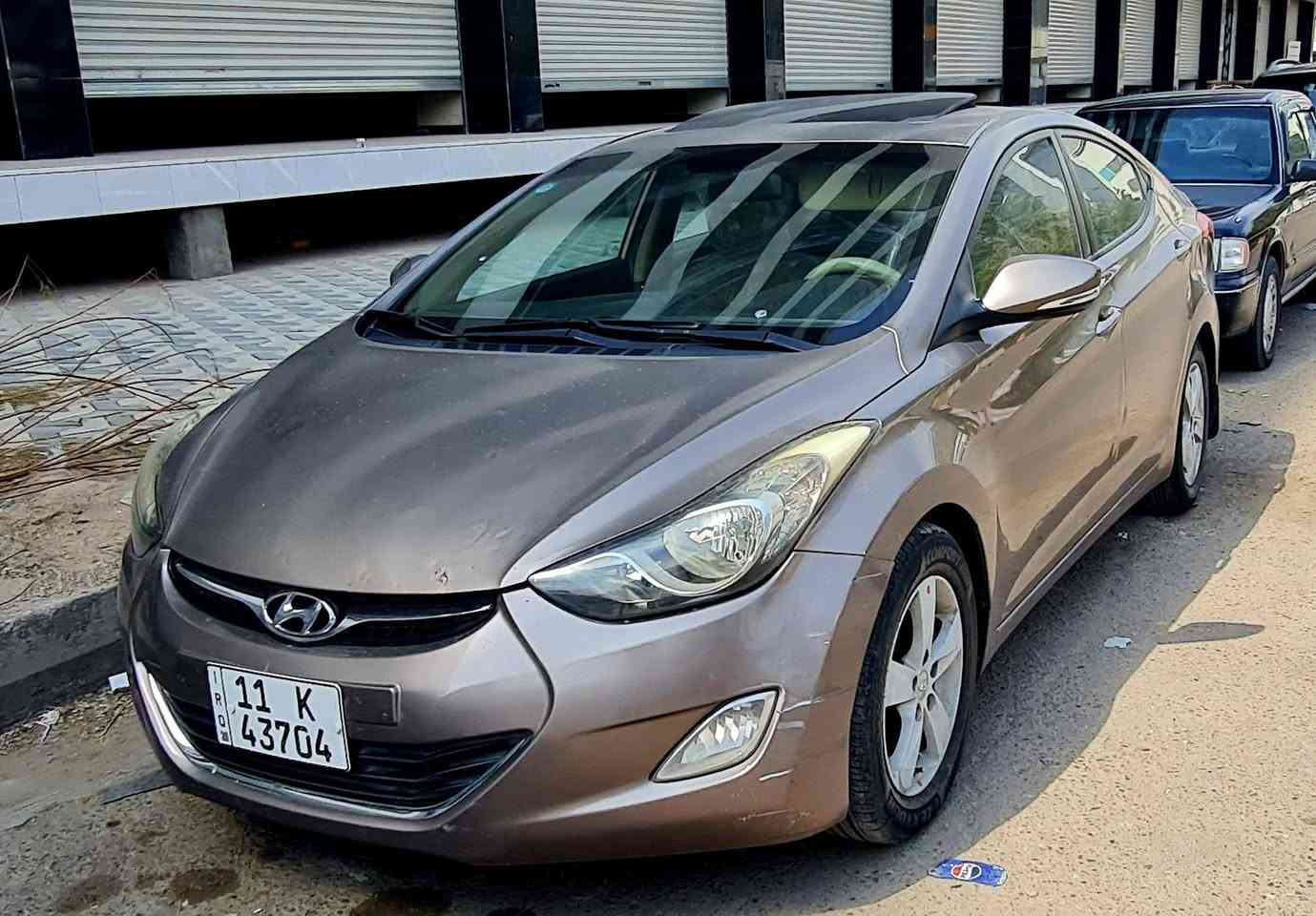 اسلام عليكم
النترا ٢٠١٢ خليجي
محرك ١٨٠٠ دوش
تحكمات اشاير بالمري شاشه كبيره وكامرا
تخم تاير 
السياره بغداد وبأسمي
تبريد تدفئة كهربائيات باتري ممتازات 
السعر ١٠٤ وبيه مجال
***********
عنوان بغداد
