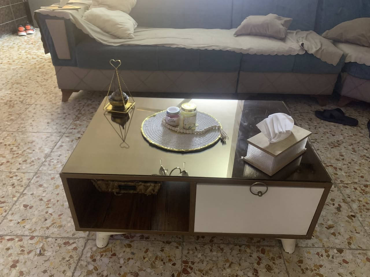 ميز تلفزيون +مع ملحقاته وطبله وسطيه بحاله ممتازه للاستفسار خاص


**إذا كنت صاحب هذا الإعلان وتريد حذفه لأي سبب، رجاءا أرسل رسالة إلى الدعم الفني**