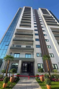 🪩 شقة للبيع – مجمع الخلود السكني بغداد  (خدمي حي العدل)  المساحة: 193 ...