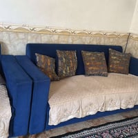 تخم • ٨مقعد • نضيف