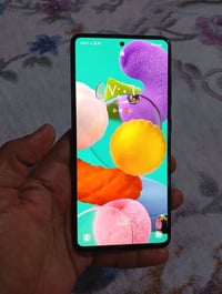 اي ٥١ • مكفول • ظهر مشخط