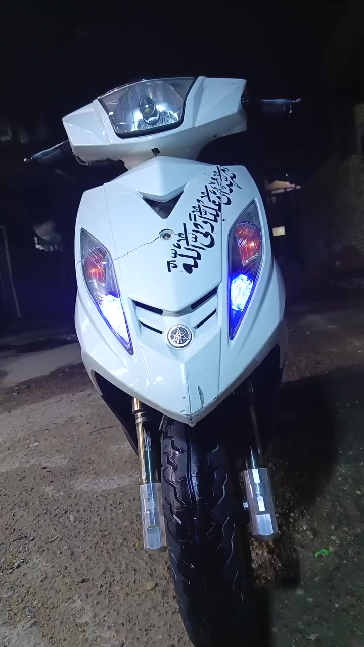 سلام عليكم دراجه جي تي أر للبيع مكوفله كفاله عامه  كلجات رياضي بيهه شلعه. ومعدل شك الكاع   عده البجم شوي مضضر رقم الهاتف *********** عنوان مدينة الصدر
