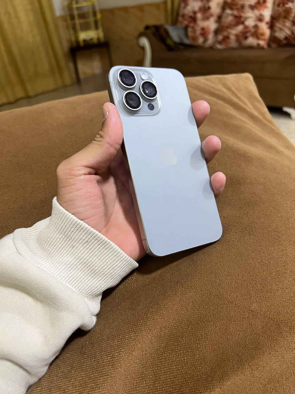 .
ايفون 15 برو ماكس 
ذاكره 256 باتري 90
 ZA  دبل خط 
مبدل شاشه عاديه 
نضيف حيل  سعر 650 يرهم مراوس بأيفون 
***********
***********
