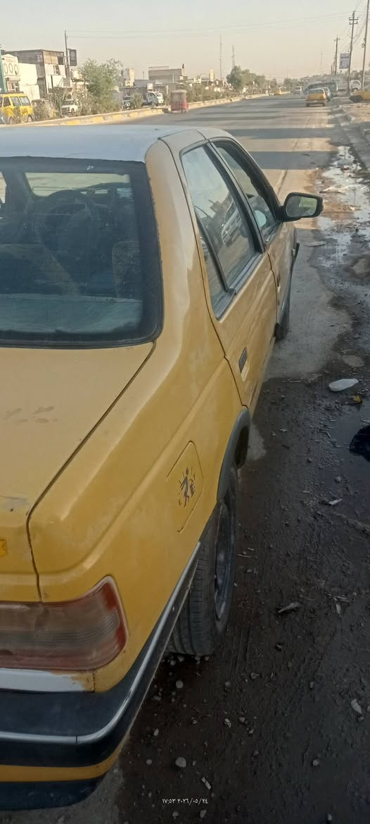 السلام عليكم بيجو 405موديل 2012محرك بي بداية تبخير السيارة جاهزة وبسمي سنوية لل2027السعر26 غير متواجد على الفيس ***********
