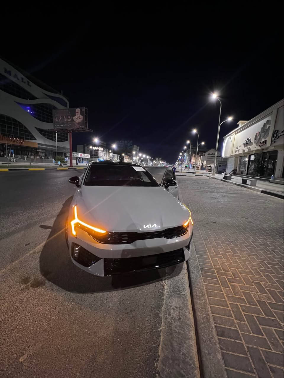 Gt line مواصفات فول 
محرك 2.5 gdi
بانوراما
رادارات
مثبت سرعه
مصحح مسار
وباقي الموافات معروفه 
ضربتها باب وشبر جاملغ الخلفي الايمن البصرة, العراق


**إذا كنت صاحب هذا الإعلان وتريد حذفه لأي سبب، رجاءا أرسل رسالة إلى الدعم الفني**