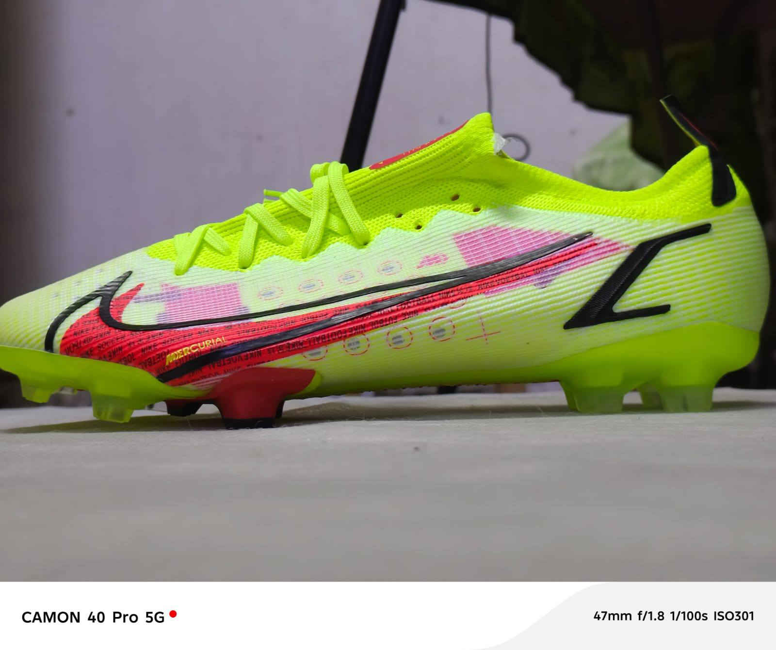 سلام عليكم احذيه ستدات اصلي مال امزون بريطاني توصيل موجود ***********
