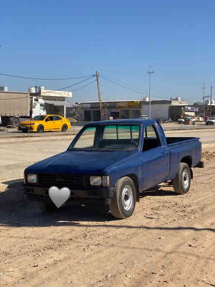 سلام عليكم للبيع بيكم تيوتا ٨٥  مصبوغه عام سياره محرك كير زينات أربعه كير بلاد رقم كركوك راعيه موجود سنويه ٢٠٢٠ ساقطه تحويل أو وكاله  كهربياته زينه  الباقي شوفت عينك 
سعر ٢٥ ورقه وبيه مجال للطيبين لاستفسار. اتصل *********** مكاني ديالى جلولاء
