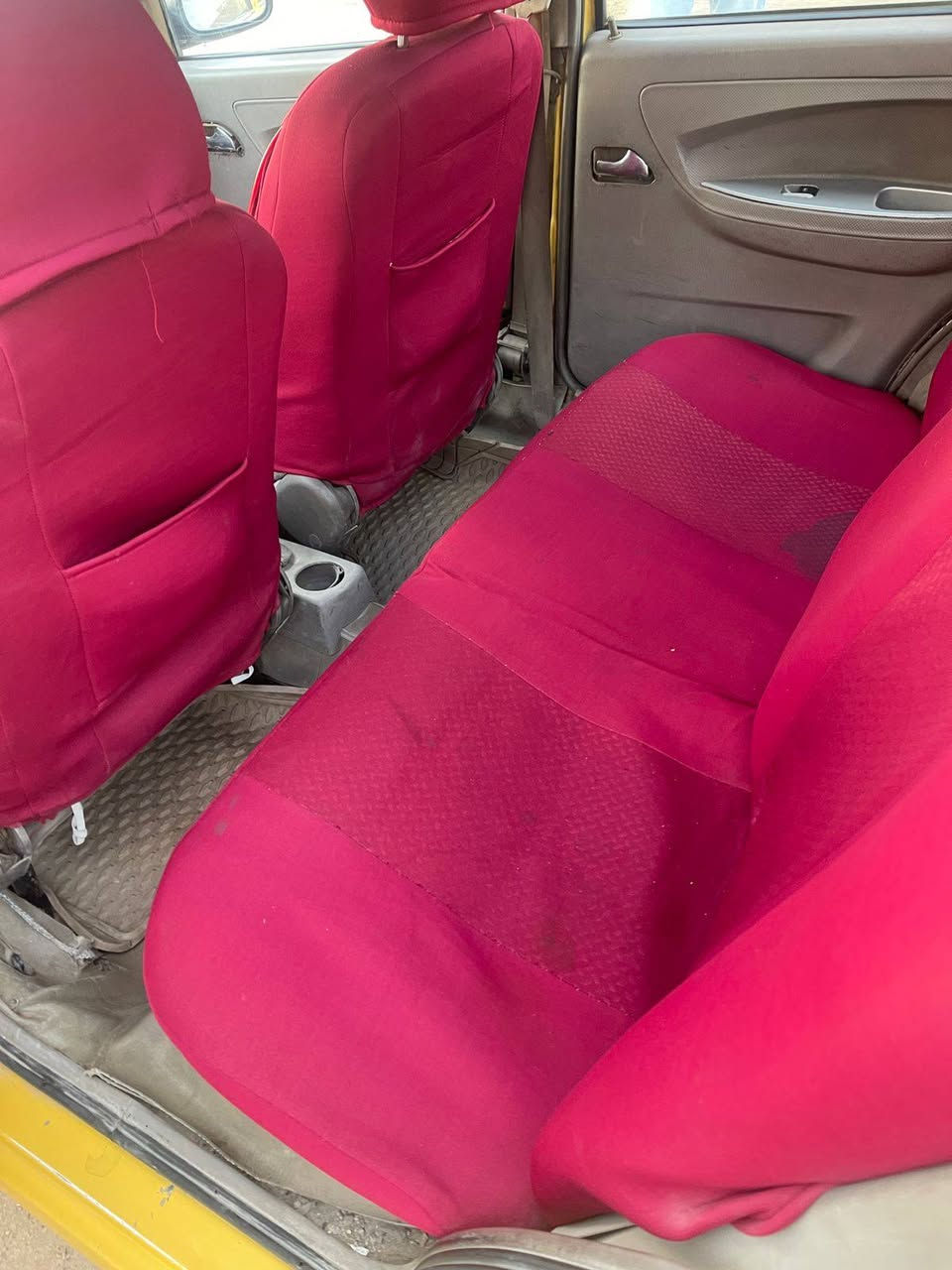 السلام عليكم سياره شيري اكوين موديل 2010 سياره بسمي تحويل ثاني يوم سياره كله ابلاديه كير عادي ما امحوره سعر بي 30 ورقه او بيه مجال بسيط مكاني بغداد شرطه الخامس الرقم ***********
