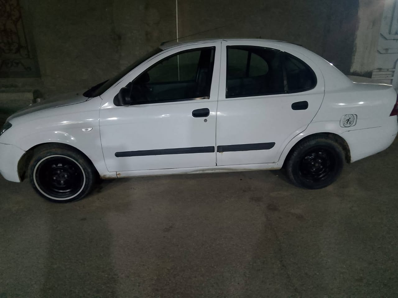 سلام عليكم طيبه البيع موديل 2014 مكينه وكير خير من الله تبريد شغال كهربائيات كلهه شغاله بيهه طخه بل جاملغ وردة سايق ممعمر ومصبوغ سعر 38 وبيهه مجال قليل الاستفسار اتصال  ***********
