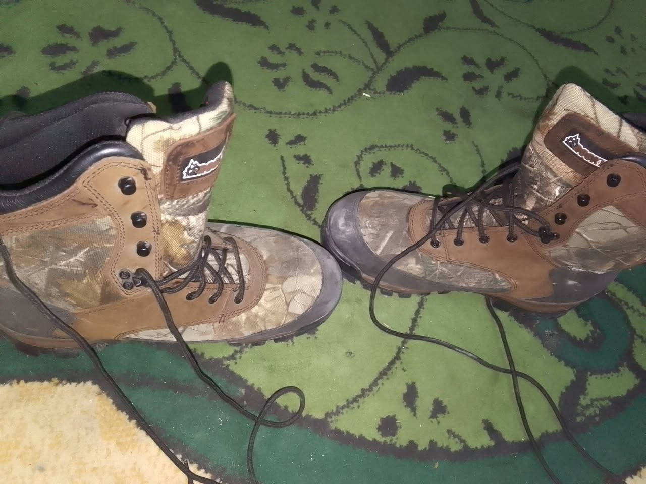 السلام عليكم..  للبيع بسطال سيفتي البوز مالته حديد وثگيل اخذته جديد قبل اسبوع الله شاهد وماملبوس سعره 50 قياس 46
هذه رقمي ***********
