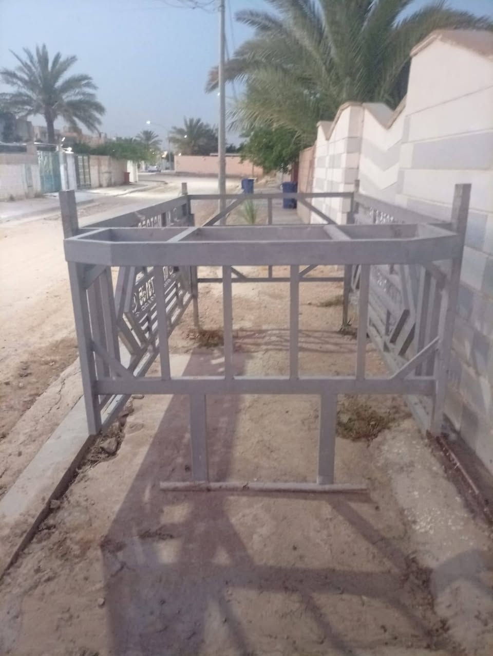 السلام عليكم 
محجل كيه للبيع حديد ثقيل 
السعر ٤٥٠وبي مجال
للاستفسار ***********
العنوان القائم العبيدي

