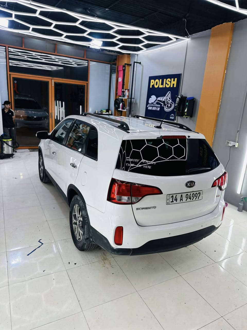 سورنتو للبيع  2015 للبيع وارد امريكي 4 سلندر صبغ بنيد وجاملغات اماميه رقم بصره السياره جاهزه السعر 145 الاستفسار ***********
