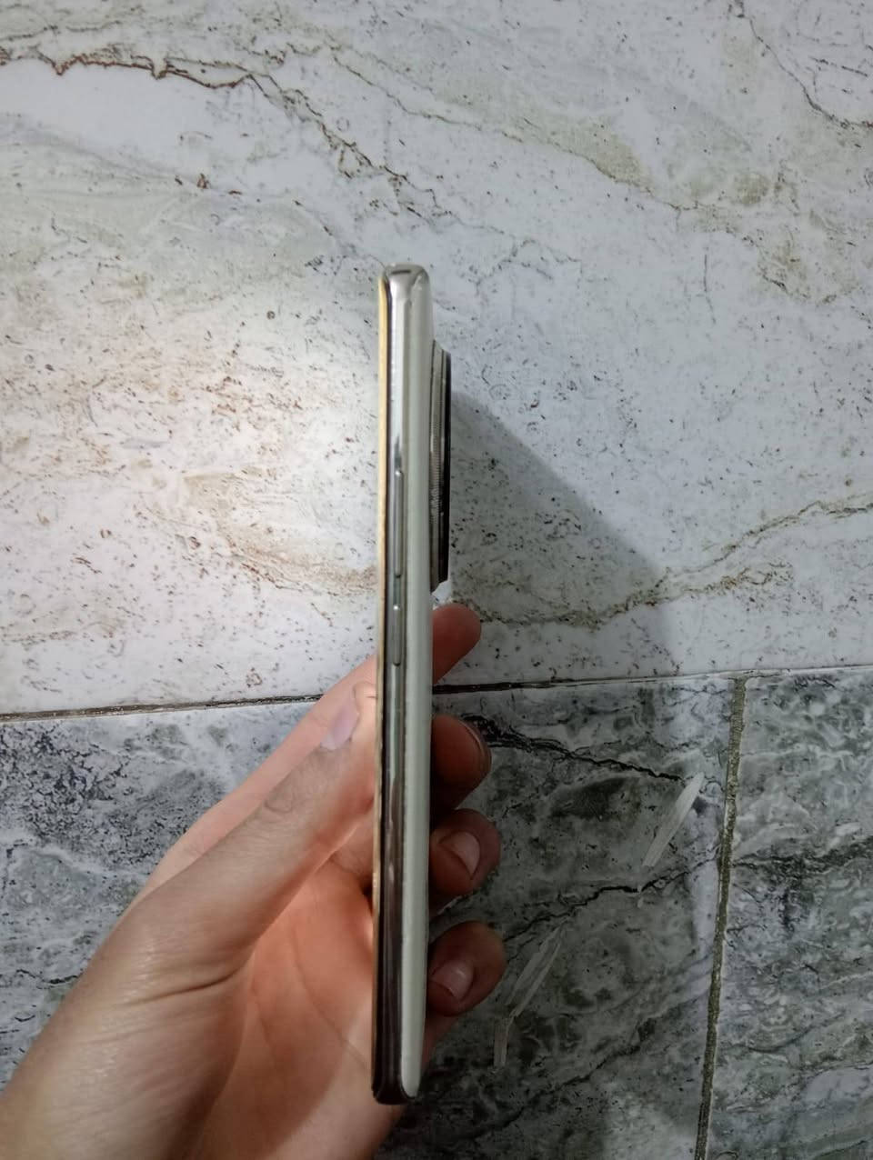 سلام عليكم مبايل ريلمي 12برو بلص كامرته مصور بي القمر مكان الدوره ابو دشير***********
