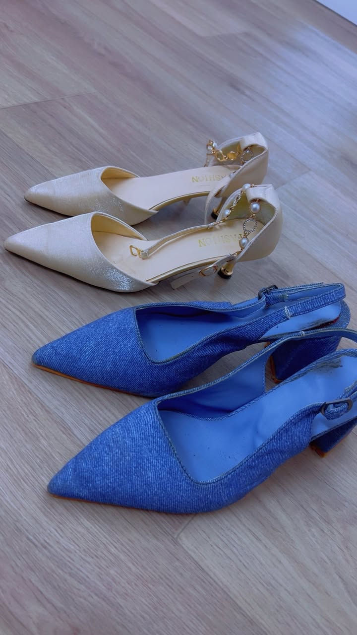 قياس 38 اللي تريد تتواصل خاص + اكو توصيل


**إذا كنت صاحب هذا الإعلان وتريد حذفه لأي سبب، رجاءا أرسل رسالة إلى الدعم الفني**