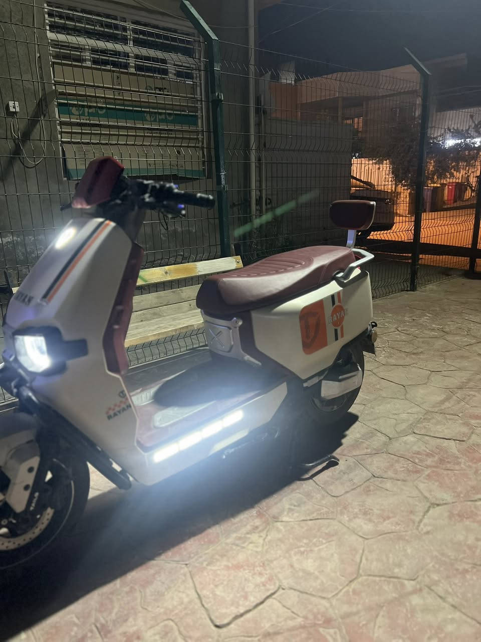 السلام عليكم
للبيع دراجه ريان وحش كون VIP دراجه اخت جديد كامله اي نقص ما بيها فقط جاملغ الامامي بي كسر فقط دراجه 6 باتري مصطرة علفحص ملف 2000 دراجه (اخت الزيروو) عنوان بغداد العامريه ***********
