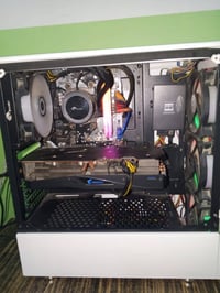 Ryzen 5 3600 • RX 5700 XT • رام 16 جيجا