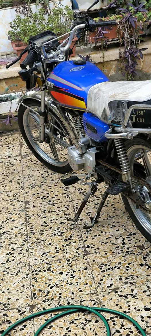 سيفان 5 كير يعوزه شويا ترتيب سعر375 رقم موبايل ***********
