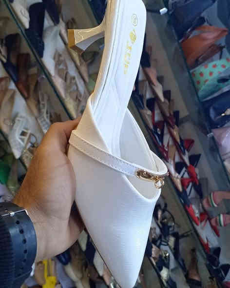 😍توفر سابو نسائي باحدث الموديلات 😍

انسب الاسعار تجدوها عدنا زورو موقنا ديالى بعقوبة مجمع التحرير مجاور مدرسة موسى بن نصير 
الحجز والاستفسار مراسلة الصفحة او ع واتساب ***********
