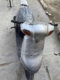 بطه للبيع كفرات اصليه بريك امامي خلفي كهربايته شغاله محرك كير صوتهم نا...