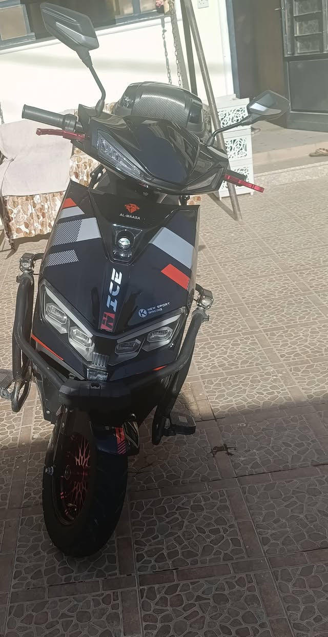 سلام عليكم عندي موطور شحن للبيع 650وبي مجال ***********
