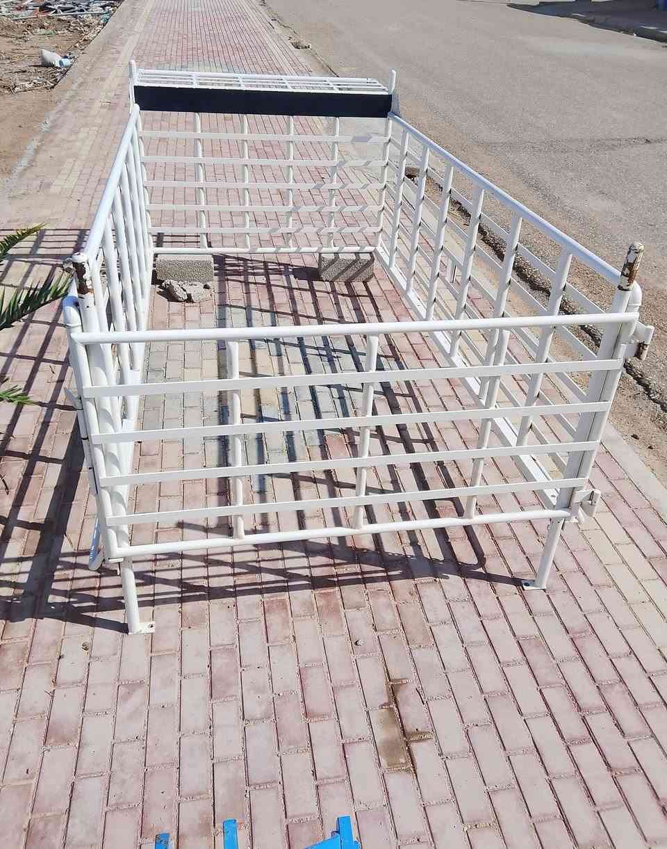 محجر فحل ***********
