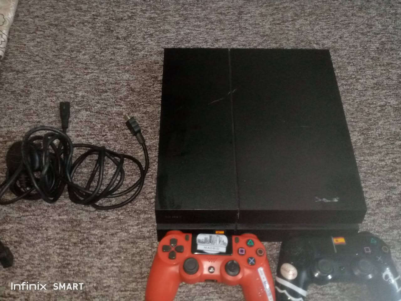 سلام عليكم ps4جديد استخدام قليل ذاكره 512g اول لاين البلي جديد هسه نزلته العاب مع 3العب بيس 2026 وFIFA2026 و روكتليك كل الالعاب تلعب زوجي السعر 200وبي مجال قليل متواجد خاص


**إذا كنت صاحب هذا الإعلان وتريد حذفه لأي سبب، رجاءا أرسل رسالة إلى الدعم الفني**