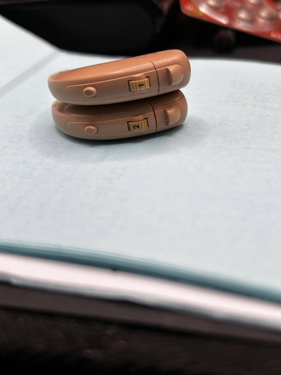 مكاني العراق بصره ويوجد توصيل لجميع المحافضات 
سماعات بلتون الدنماركي قابلات للبرمجه قطعه جديده وقطعه مستخدمه شي بصيط كلش على كد الفحص اي ستفسار خاص وتدللون او واتساب ***********
