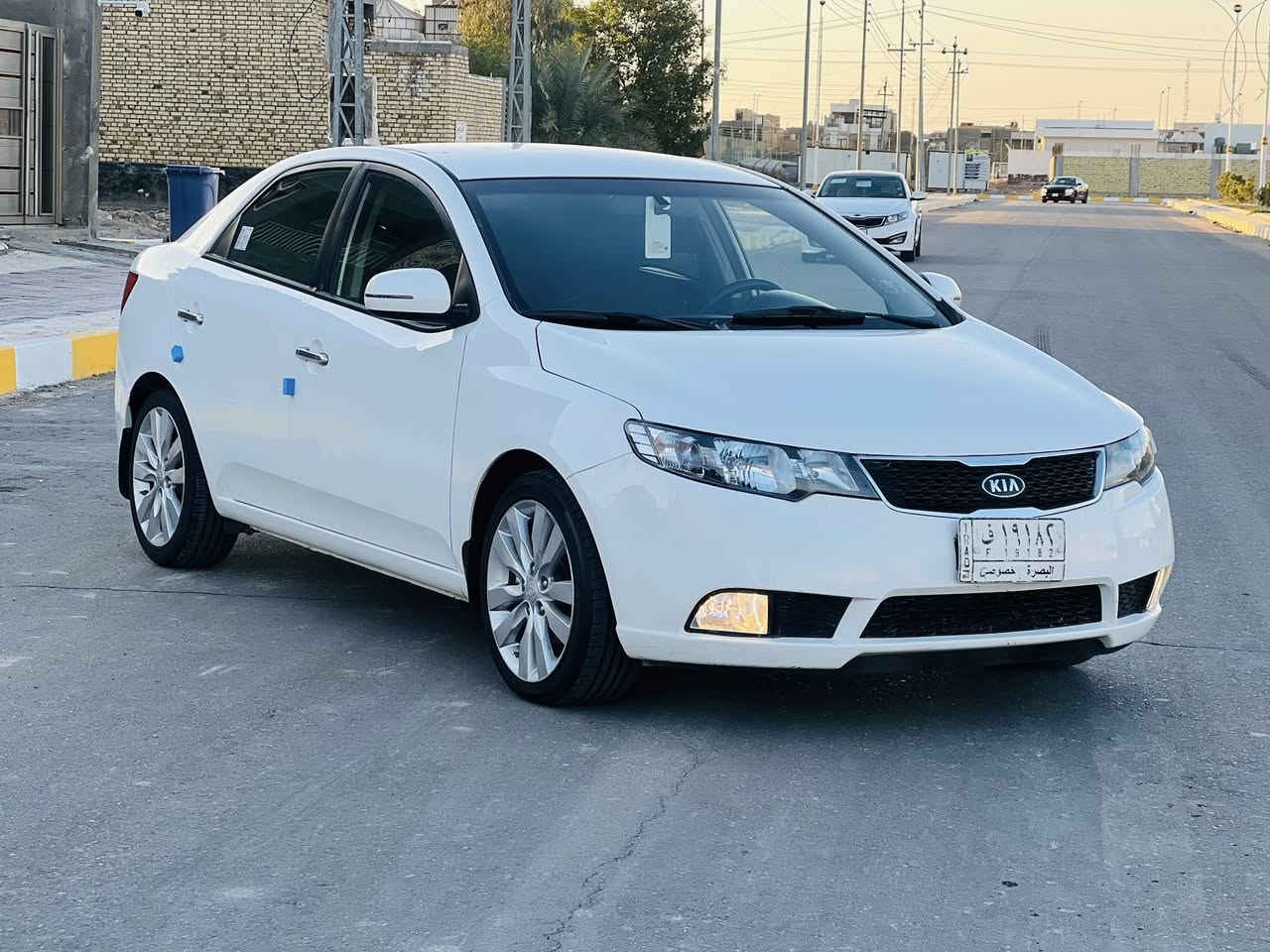 سلام عليكم سيراتو 2012 رقم بصره تحويل خليجي مكفوله مواصفات إشاره بالمري ويل كروم داخل لونين مري شفط شاشه ايباد تحكمات السياره جاهزه مكينه وحداده وتبريد وتخم تاير كله ع وضع الشركه والاستفسار ع هذه الرقم‭٠٧٧٣ ٢٣٧ ٨٧٤٥‬/***********مكاني ناصريه السعر 110
