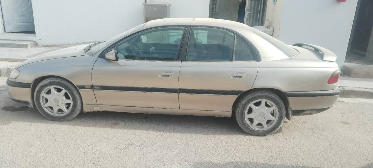 اوبل بزون للبيع موديل ٩٨ رقم بغداد سنوية بأسمي تحويل كير ومحرك بطه السعر ٤٥ وبيها مجال بسيط مكان السيارة سامراء
***********
