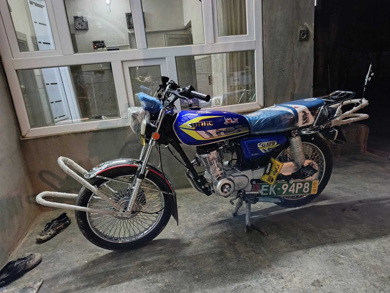 السلام عليكم  للبيع ماطور سولنك موديل 2025 محرك شرط  كهربايات كله شقاله نشرات ماطور  مرتب سعر 650بي مجال للشرايه او هاذه رقمي تصل رجان المو شراي لا ايعلق ***********
